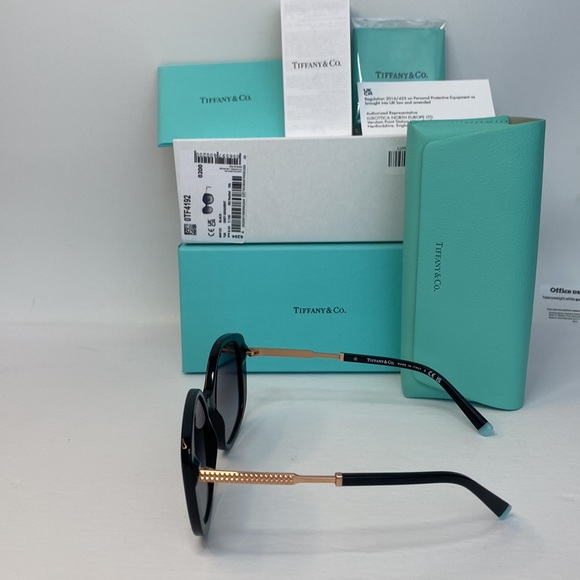 TIFFANY & CO. Blue Gradient Gray Irregular Ladies Sunglasses
TF4192 83158F 54 - Picture 9 of 17